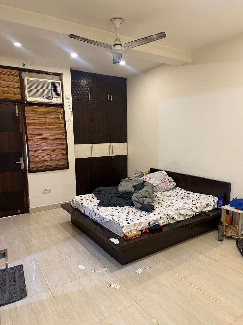 1 BHK Builder Floor For Rent in Kalkaji