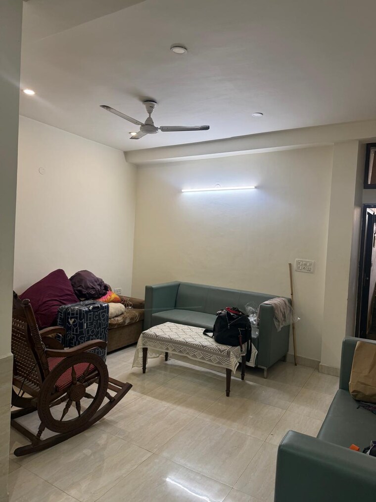 Living Room, kalkaji 1 Bedroom 700 Sq.Ft. Builder Floor In Kalkaji Delhi 9690141