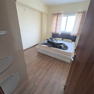 Kitchen in 2 BHK Apartment at Experion Capital, Gomti Nagar – for Rent