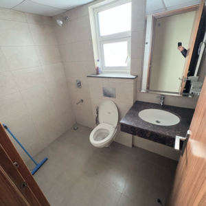 Bathroom in 2 BHK Apartment at Experion Capital, Gomti Nagar – for Rent