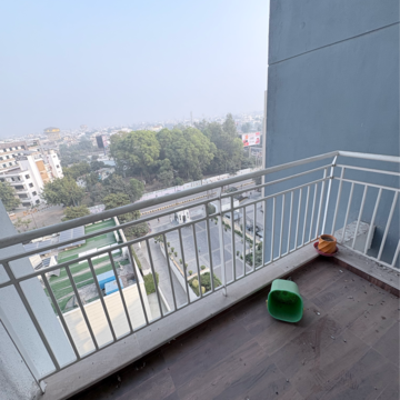 Balcony in 2 BHK Apartment at Experion Capital, Gomti Nagar – for Rent