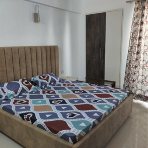 Bedroom in 3 BHK Apartment at Shalimar Oneworld Vista, Malesemau – for Rent