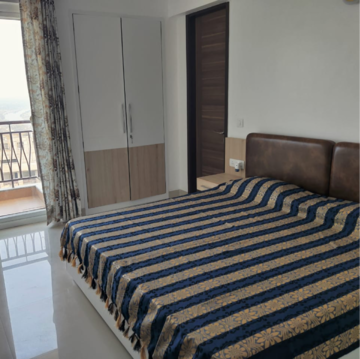 Bedroom in 3 BHK Apartment at Shalimar Oneworld Vista, Malesemau – for Rent
