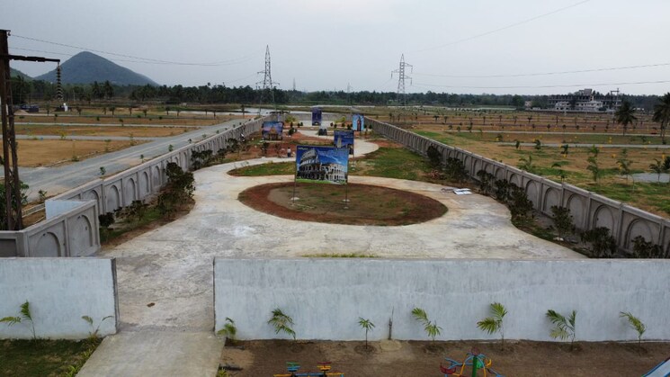Swimming Pool, thatipudi  200 Sq.Yd. Plot In Thatipudi Vizag 9690164