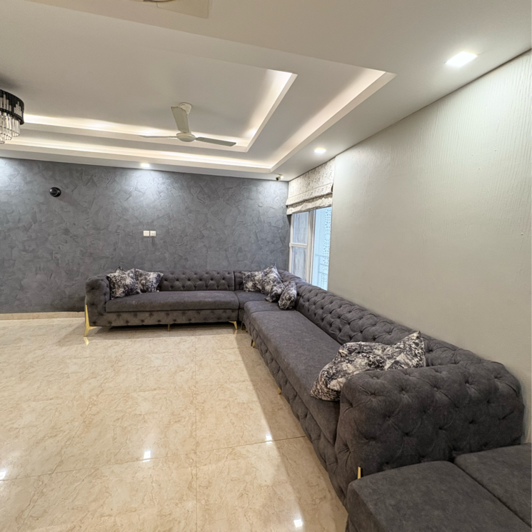 undefined, mi-regal-court 4 Bedroom 2350 Sq.Ft. Apartment In Malesemau Lucknow 9690173