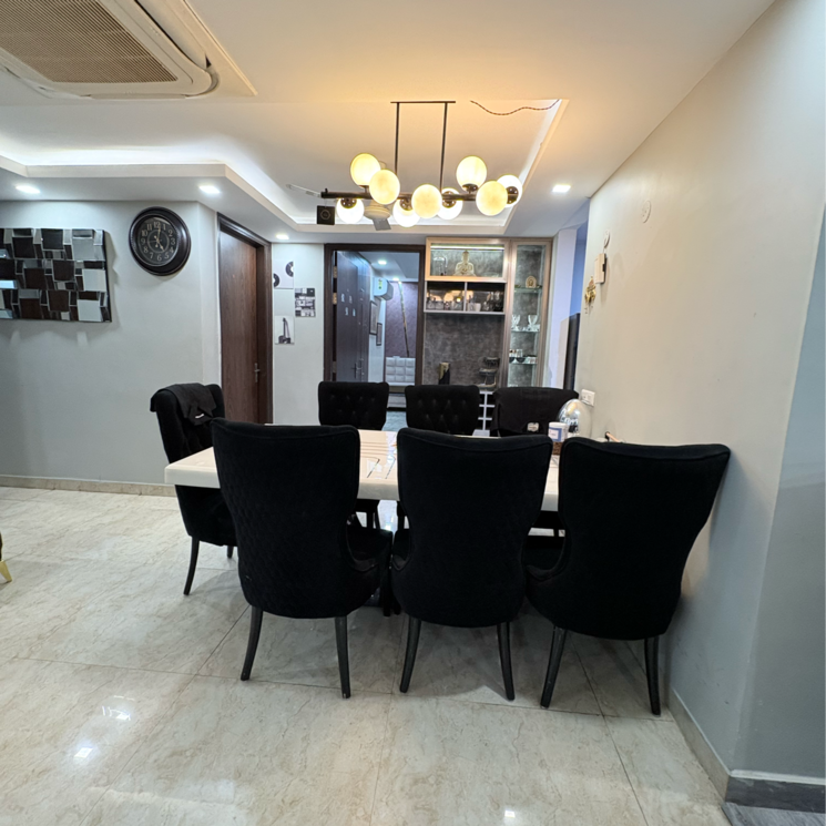 Team Area, mi-regal-court 4 Bedroom 2350 Sq.Ft. Apartment In Malesemau Lucknow 9690173