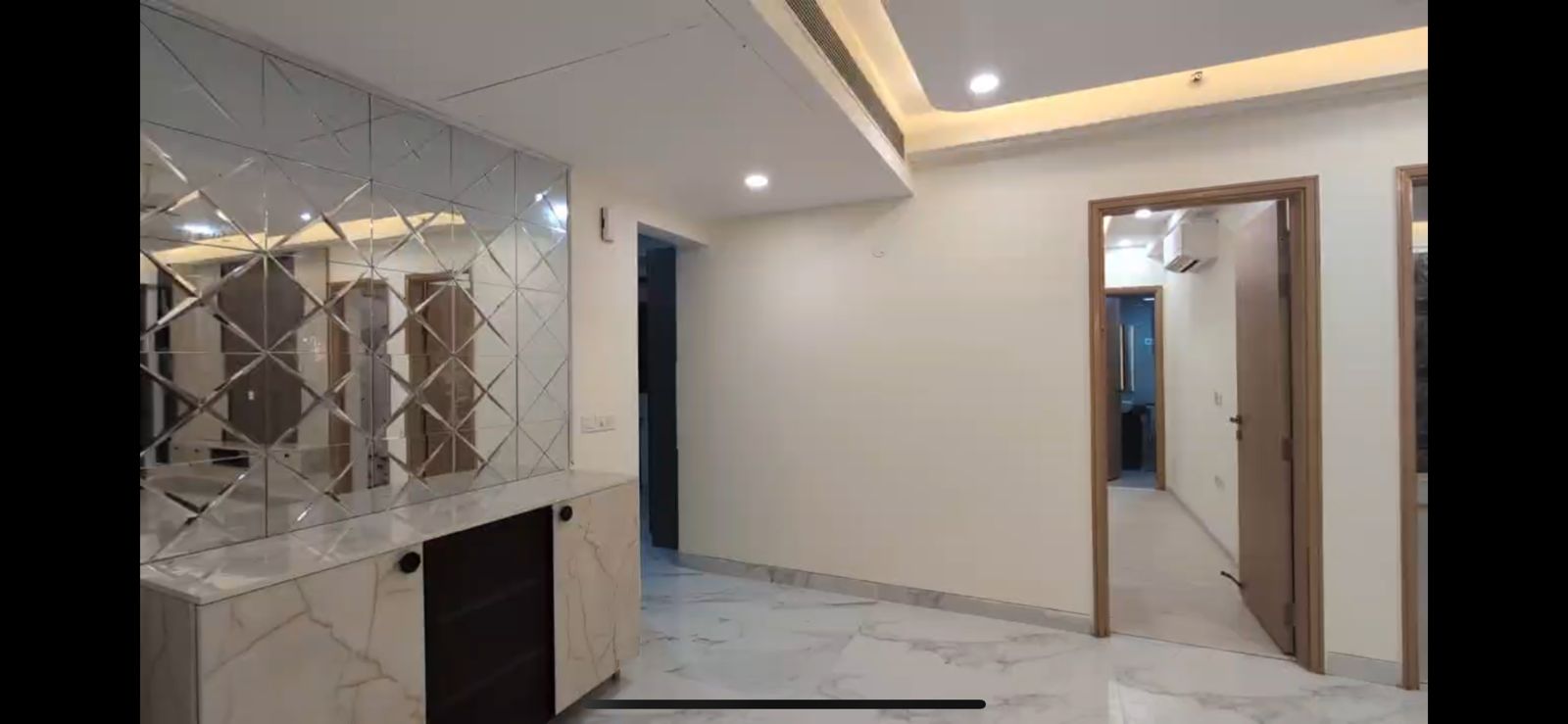 3 BHK + Servant Room Apartment For Sale in M3M Heights