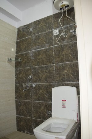 Furnished Amenities in 1 RK Builder Floor at Sector 46 – for Rent