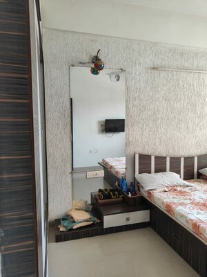 Bedroom in 3 BHK Apartment at Paldi – for Rent