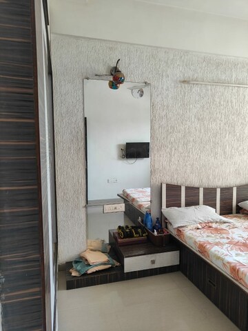 Bedroom in 3 BHK Apartment at Paldi – for Rent