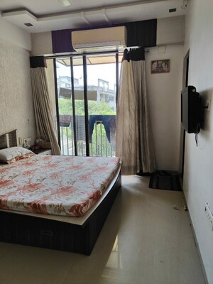 Bedroom in 3 BHK Apartment at Paldi – for Rent