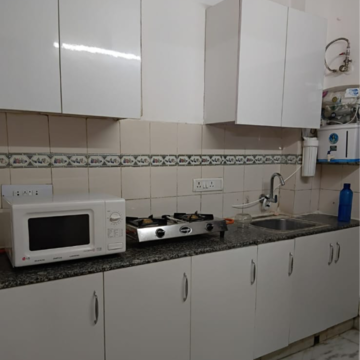 Kitchen in 2 BHK Builder Floor at Malviya Nagar – for Rent