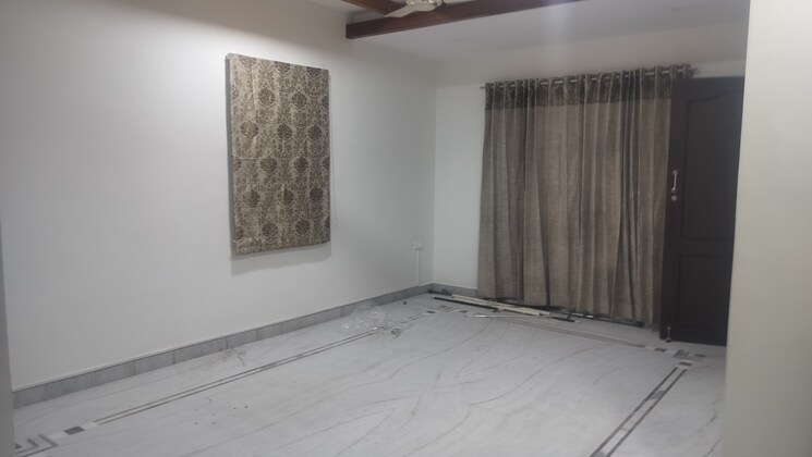 Room, jubilee hills 3 Bedroom 3000 Sq.Ft. Independent House In Jubilee Hills Hyderabad 9690213