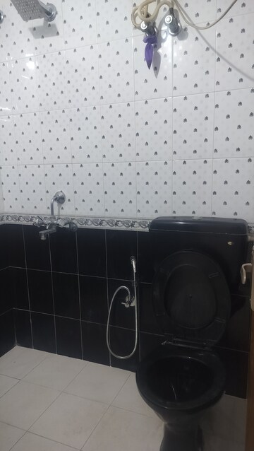 Bathroom in 3 BHK Independent House at Jubilee Hills – for Rent