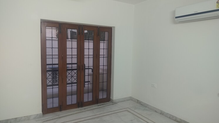 Room, jubilee hills 3 Bedroom 3000 Sq.Ft. Independent House In Jubilee Hills Hyderabad 9690213