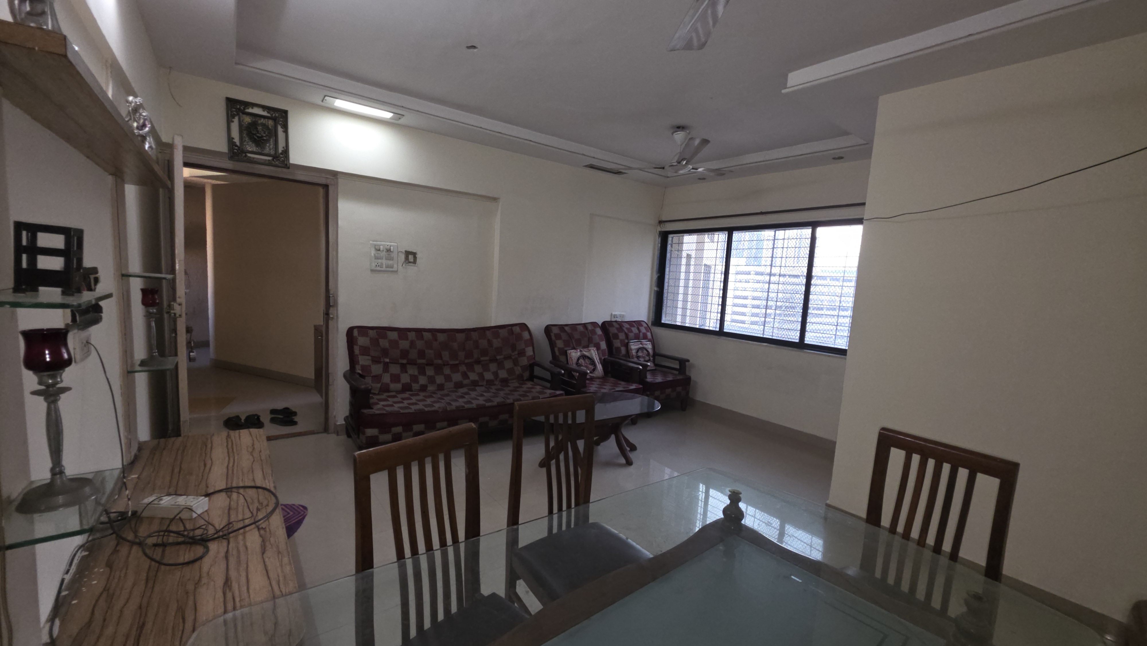 2 BHK Apartment For Rent in Golden Park Complex