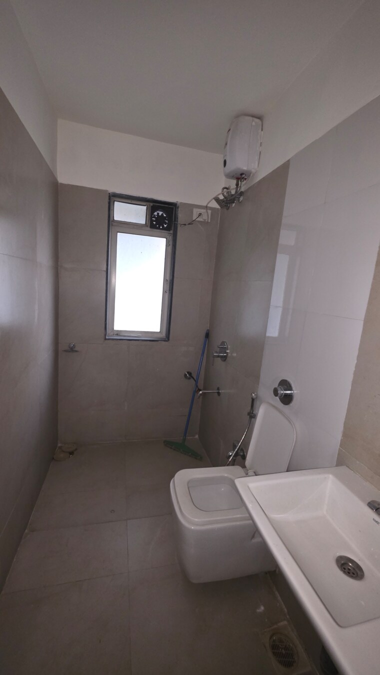 Bathroom, conwood-enclave 3 Bedroom 1002 Sq.Ft. Apartment In Vasant Vihar Thane 9690217