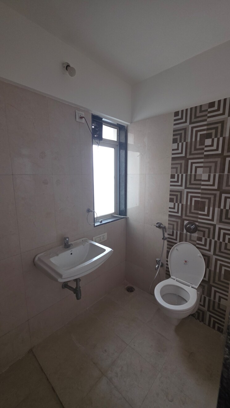Bathroom, conwood-enclave 3 Bedroom 1002 Sq.Ft. Apartment In Vasant Vihar Thane 9690217
