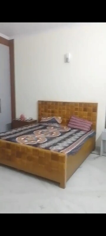 Bedroom in 1 BHK Independent House at RWA Apartments Sector 41, Sector 41 – for Rent