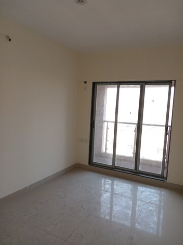 Room in 1 BHK Apartment at Sayba Heritage, Kurla East – for Rent