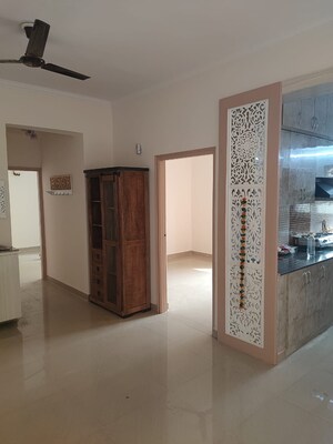 Room in 3 BHK Apartment at Amrapali Crystal Homes, Sector 76 – for Sale
