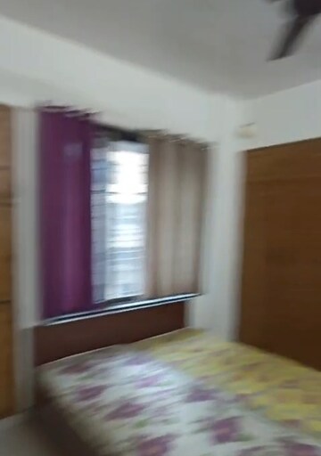 Room in 2 BHK Apartment at Chetwani Swastik Garden, Pokhran Road No Two – for Rent
