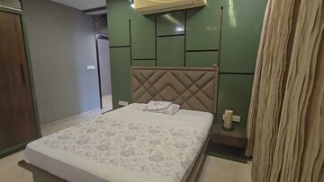 Bedroom in 3 BHK Apartment at Oberoi Exquisite Goregaon, Goregaon East – for Rent
