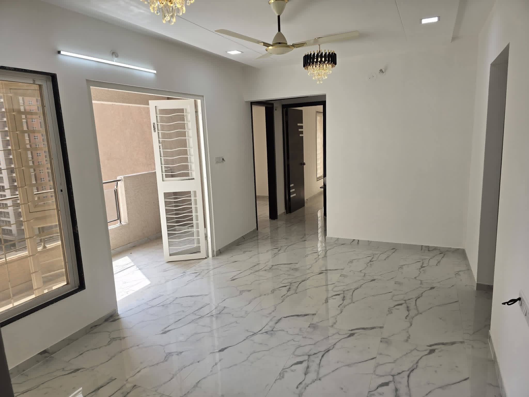 2 BHK + Pooja Room 750 Sq.Ft. Apartment in GK Rose Mansion