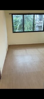 2 BHK 700 Sq.Ft. Apartment in Pr  Khar Sundeep