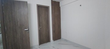 Room in 3.5 BHK Apartment at Smart World Gems, Sector 89 – for Sale