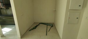 Room in 3.5 BHK Apartment at Smart World Gems, Sector 89 – for Sale