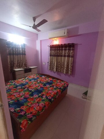 Bedroom in 2 BHK Apartment at Sabarmati – for Rent