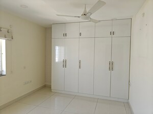 Room in 3 BHK Apartment at My Home Mangala, Kondapur – for Rent
