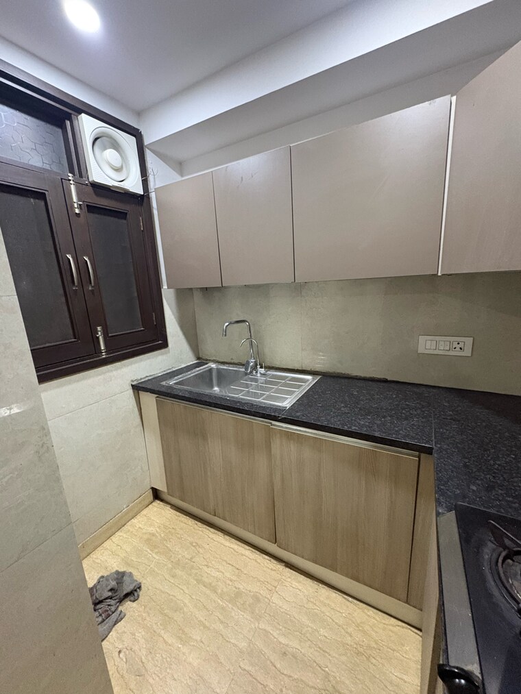 Kitchen, malviya nagar 2 Bedroom 100 Sq.Yd. Builder Floor In Malviya Nagar Delhi 9690306