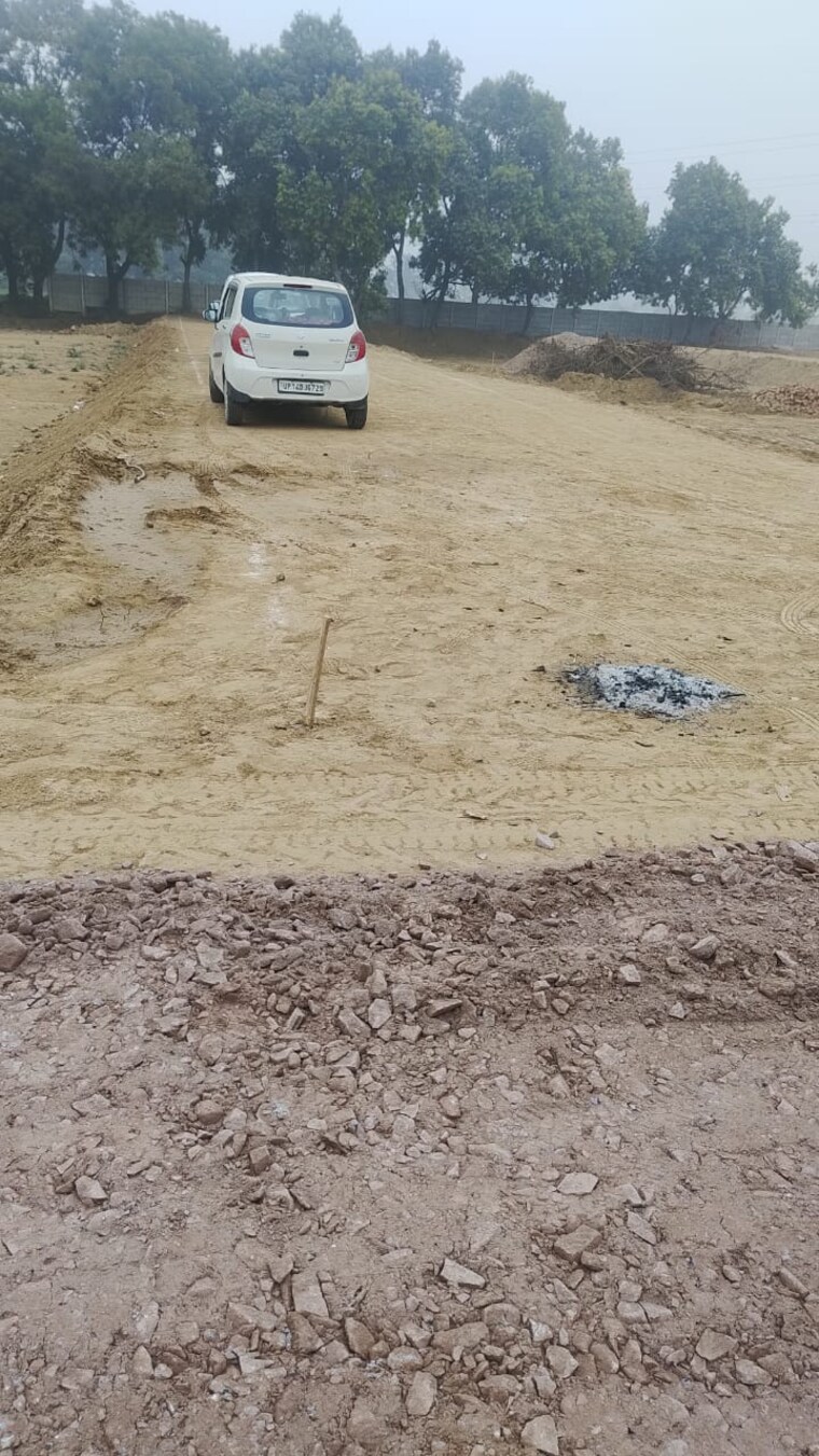 undefined, dadri  110 Sq.Yd. Plot In Dadri Greater Noida 9690309