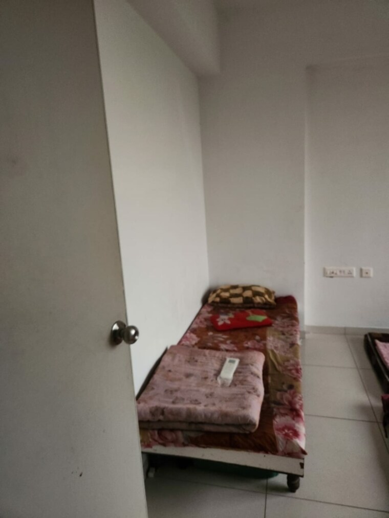 undefined, sun-rising-homes 1.5 Bedroom 1000 Sq.Ft. Apartment In Jagatpur Ahmedabad 9690318