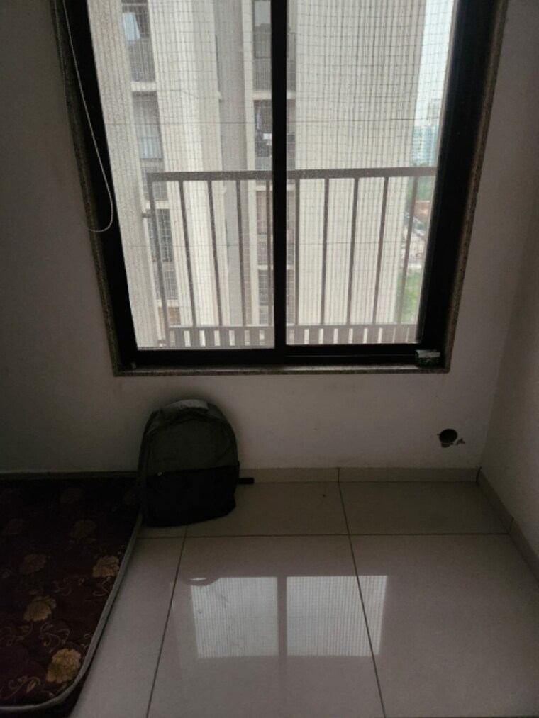 Room, sun-rising-homes 1.5 Bedroom 1000 Sq.Ft. Apartment In Jagatpur Ahmedabad 9690318