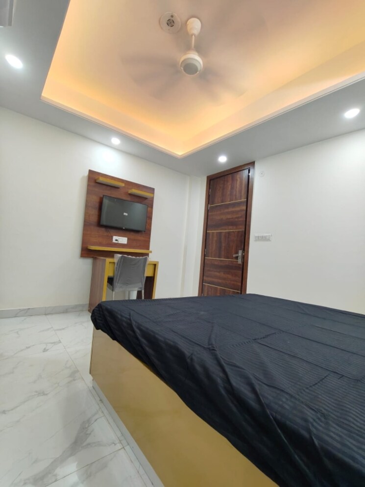 Bedroom, dlf-city-phase-iv 1 RK 450 Sq.Ft. Builder Floor In Dlf Phase iv Gurgaon 9690319