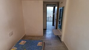 1 BHK Apartment For Rent in Borivali West