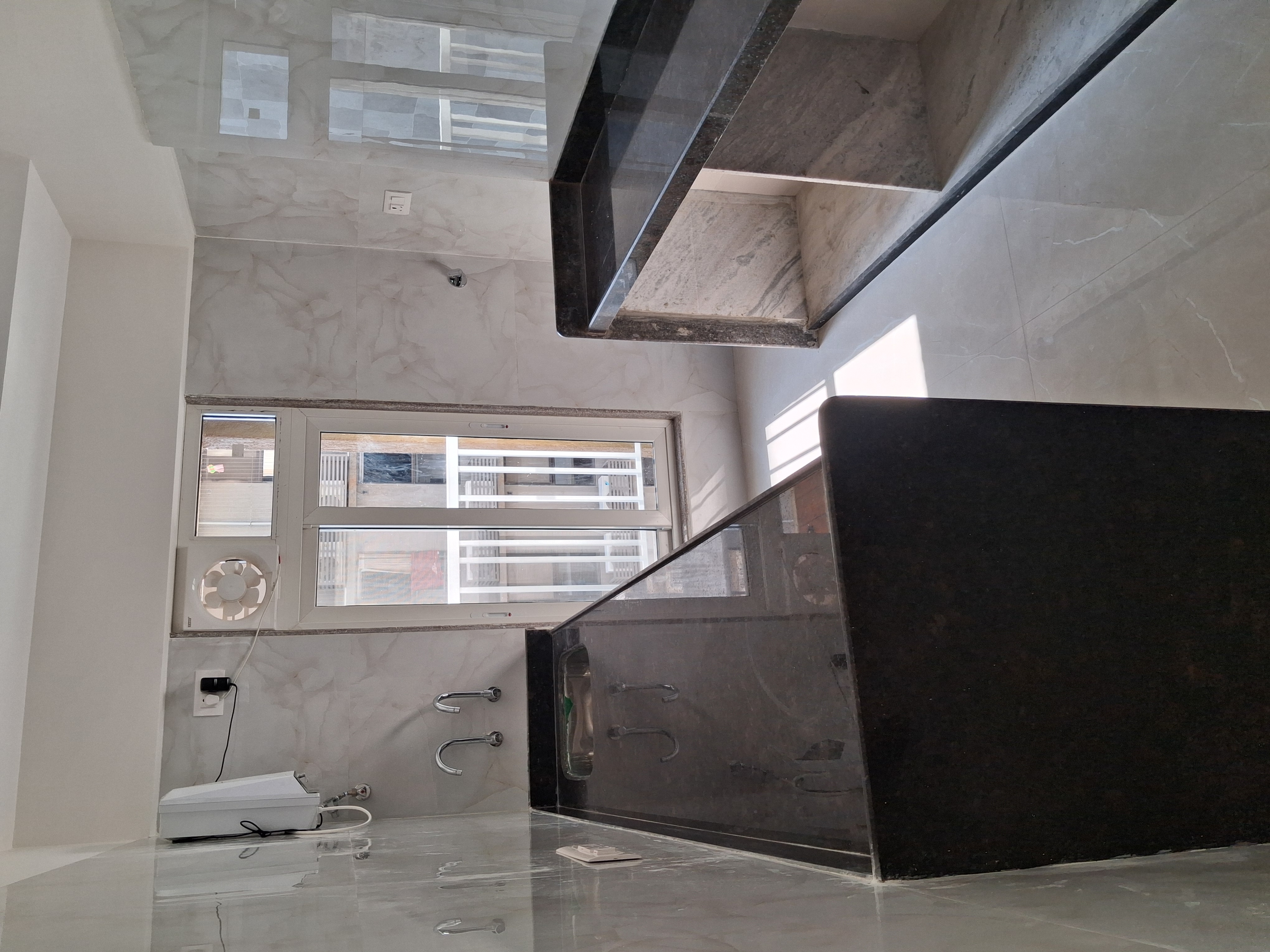 2 BHK Apartment For Rent in Deep Tower