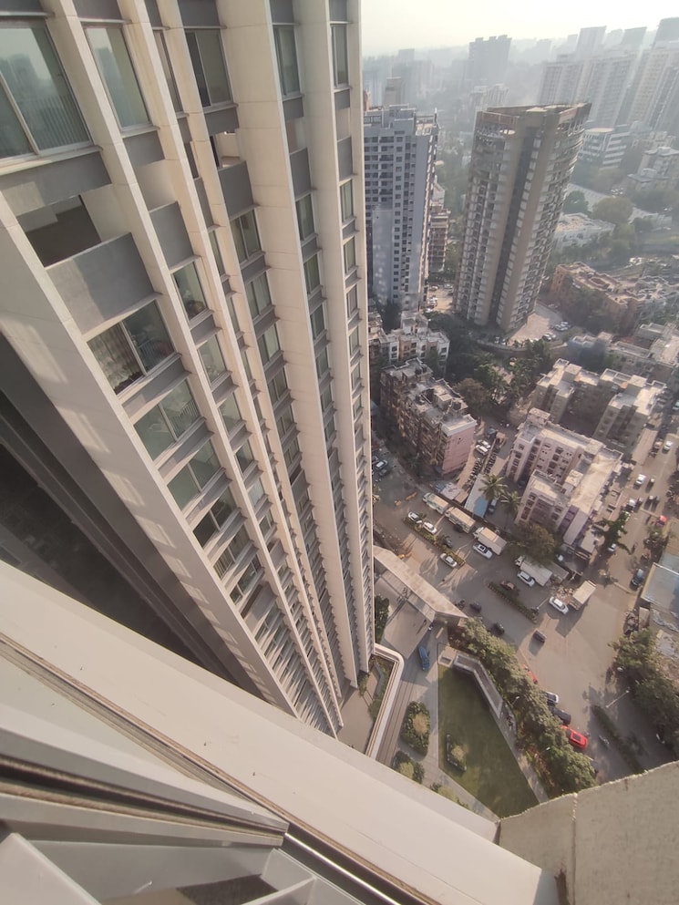 Balcony, sunteck-city-avenue-4 2 Bedroom 644 Sq.Ft. Apartment In Goregaon West Mumbai 9690333