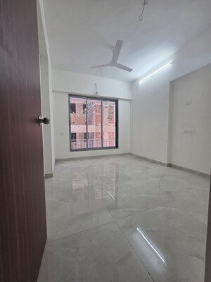 Bedroom in 2 BHK Apartment at Goregaon West – for Rent