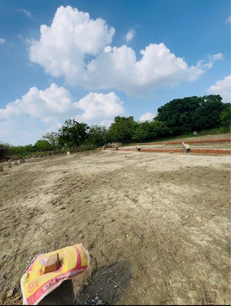 undefined, bamrauli airport area  200 Sq.Yd. Plot In Bamrauli Airport Area Allahabad 9690339