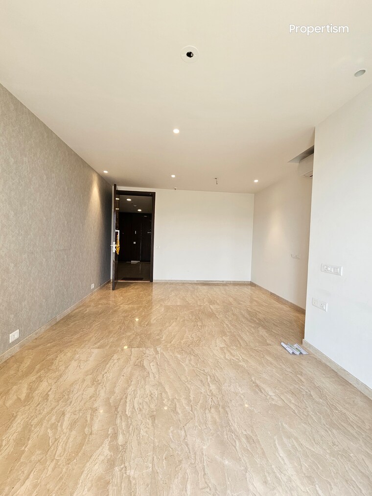 Room, hiranandani-castle-rock 2 Bedroom 750 Sq.Ft. Apartment In Powai Mumbai 9690371