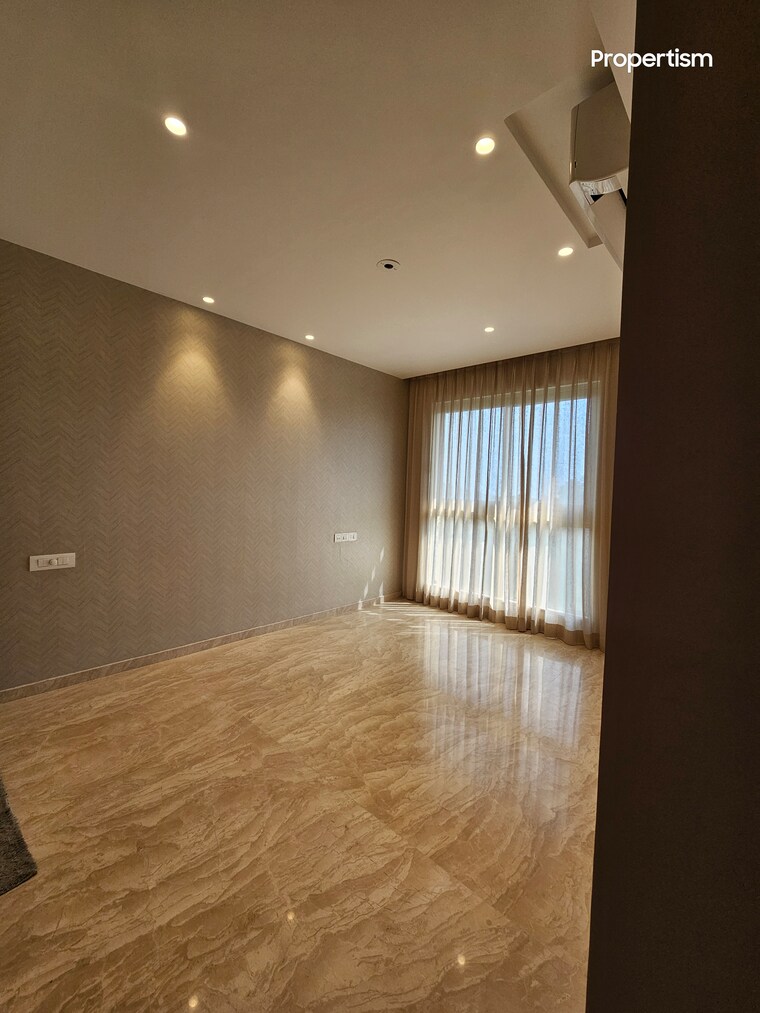 Room, hiranandani-castle-rock 2 Bedroom 750 Sq.Ft. Apartment In Powai Mumbai 9690371