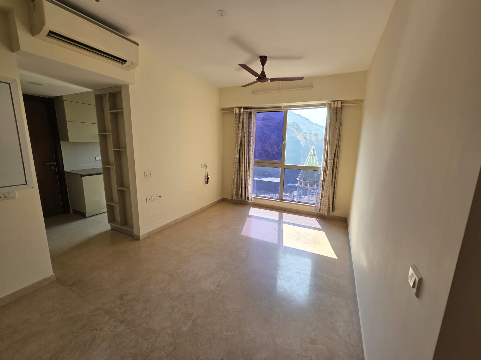 1 BHK Apartment For Rent in Hiranandani Zen Maple