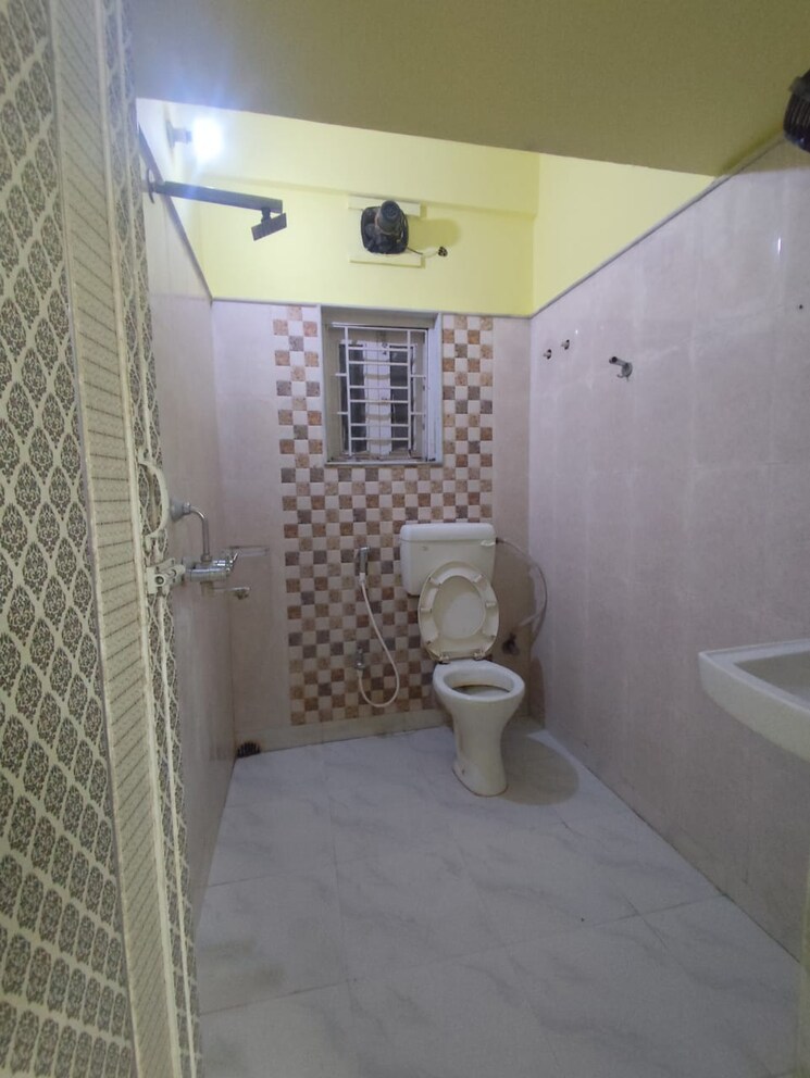 Master Bedroom, kristi-villa 2 Bedroom 1230 Sq.Ft. Apartment In Chinar Park Kolkata 9690384