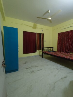 Room in 2 BHK Apartment at Kristi Villa, Chinar Park – for Rent