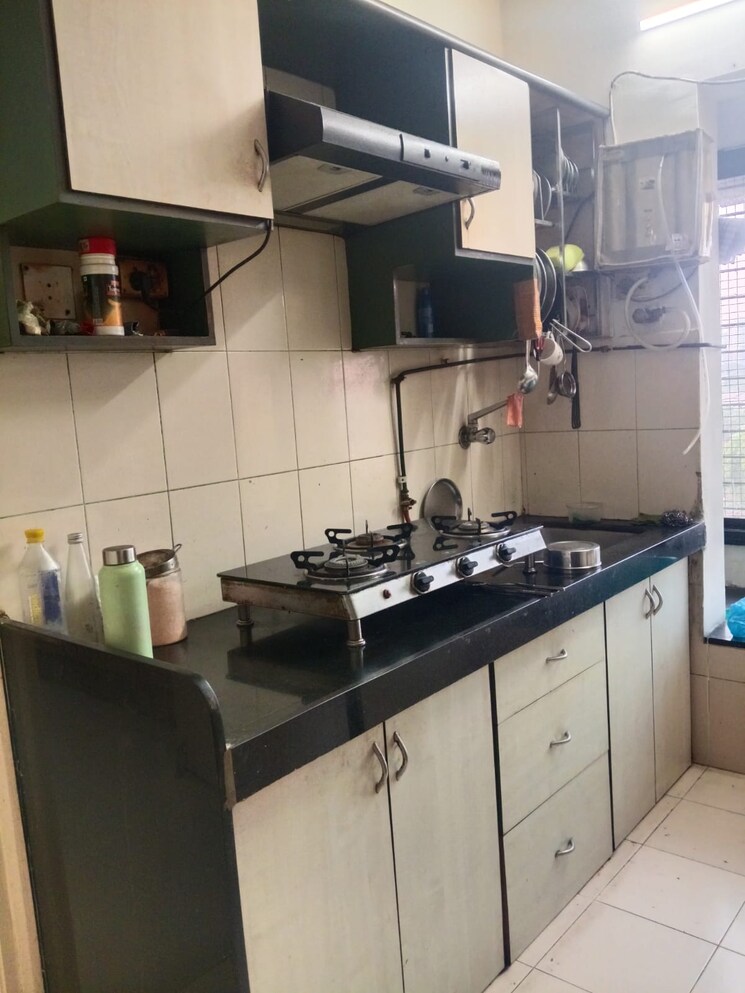 Team Area, aditya-apartment-kandivali 1 Bedroom 565 Sq.Ft. Apartment In Kandivali East Mumbai 9690401