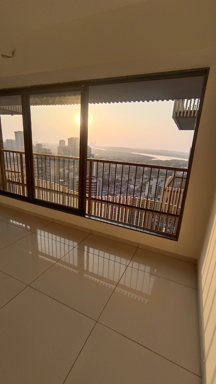 Balcony, chandak-34-park-estate 2 Bedroom 617 Sq.Ft. Apartment In Goregaon West Mumbai 9690406